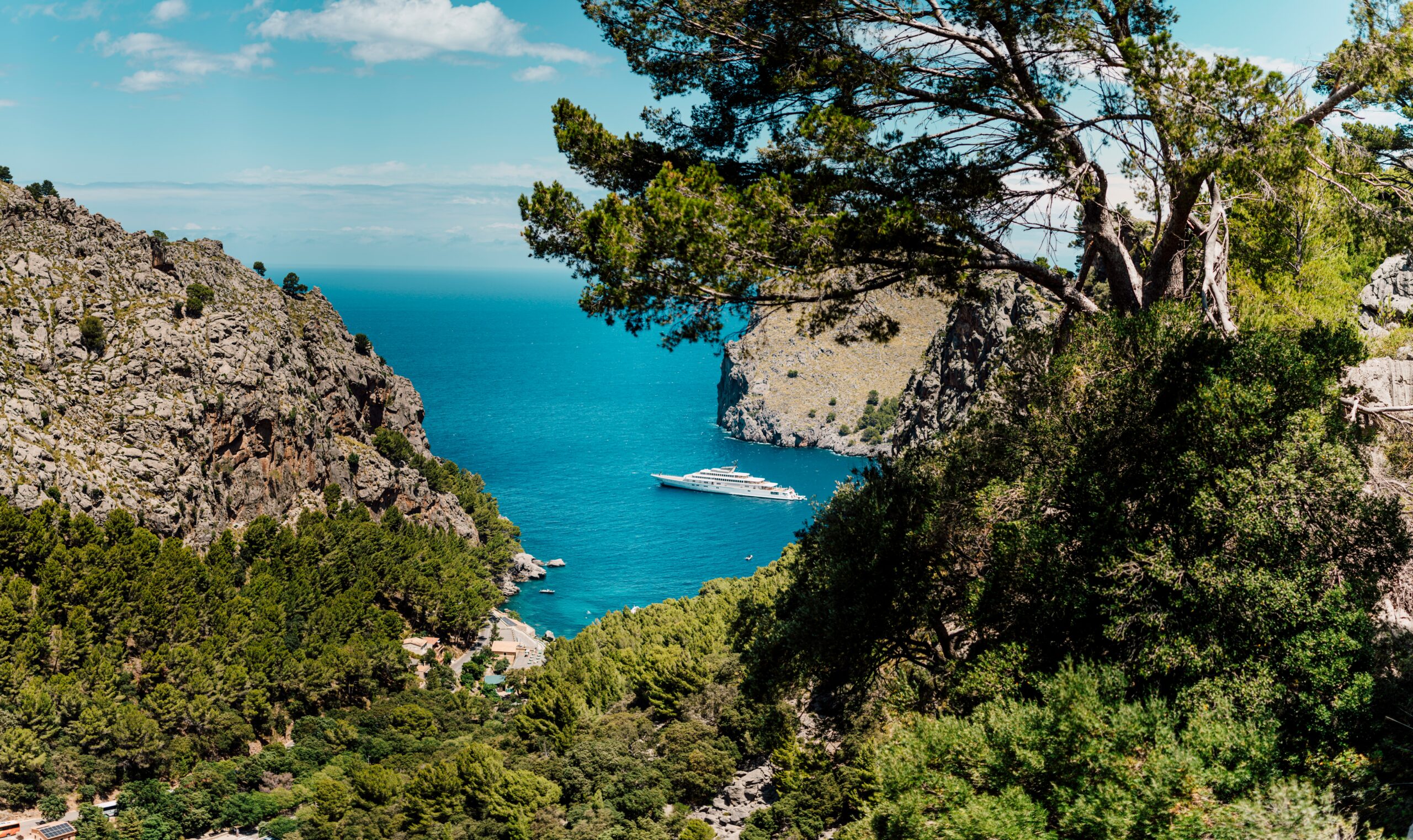 Cykling in Mallorca in April