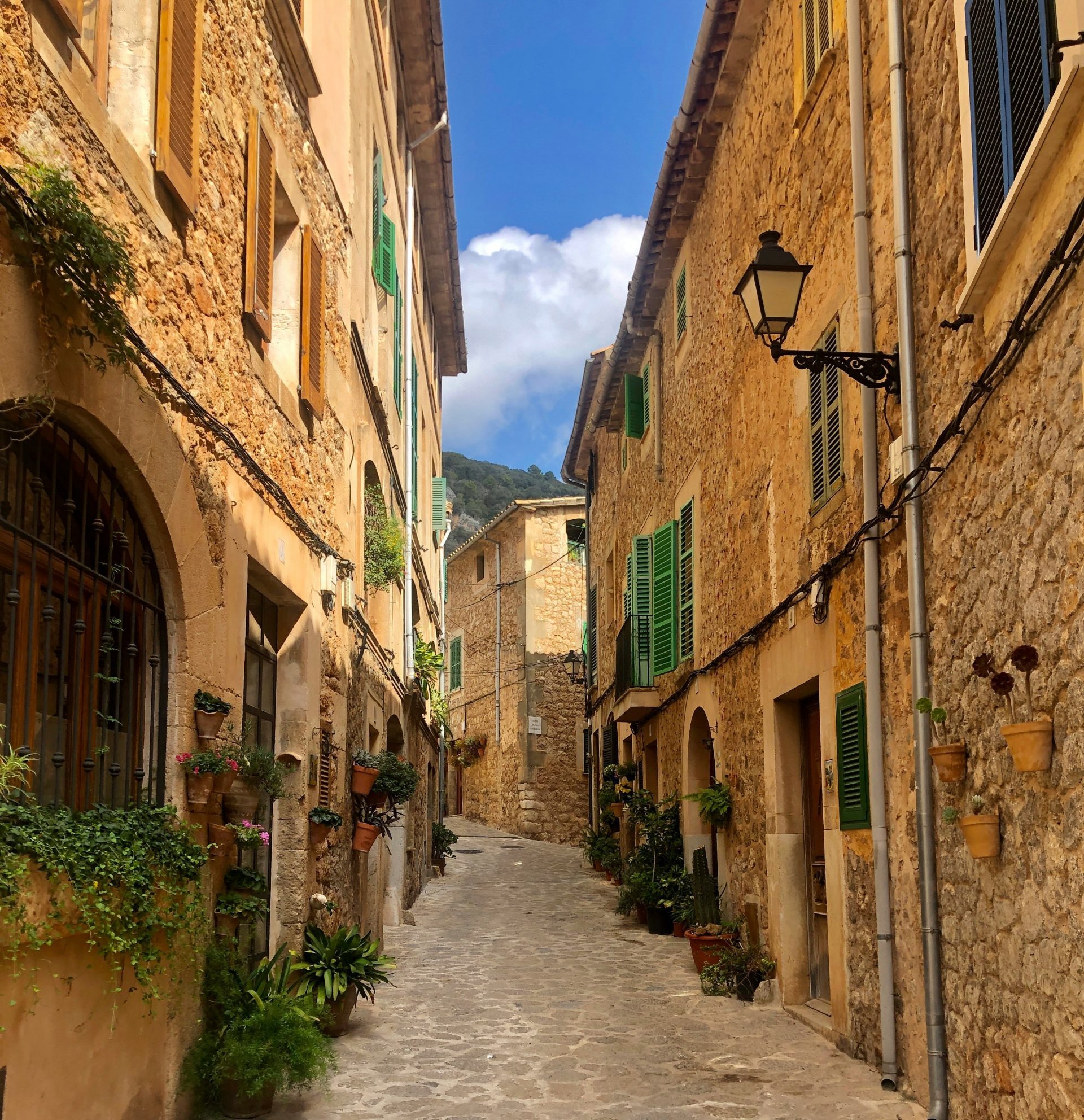 Experience Valldemossa & Deià – Mallorca’s Most Enchanting Villages